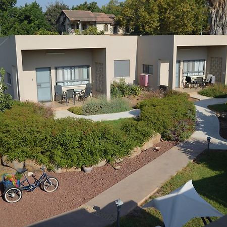 Villa Aviv Bagalille Sheʼar Yashuv Exterior foto